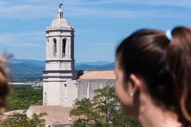 Private day trip to Girona.
