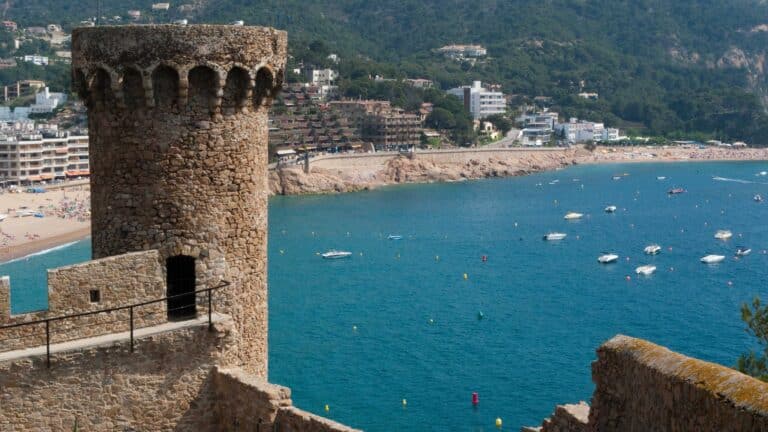 Private day trip to the costa brava, Tossa del Mar.
