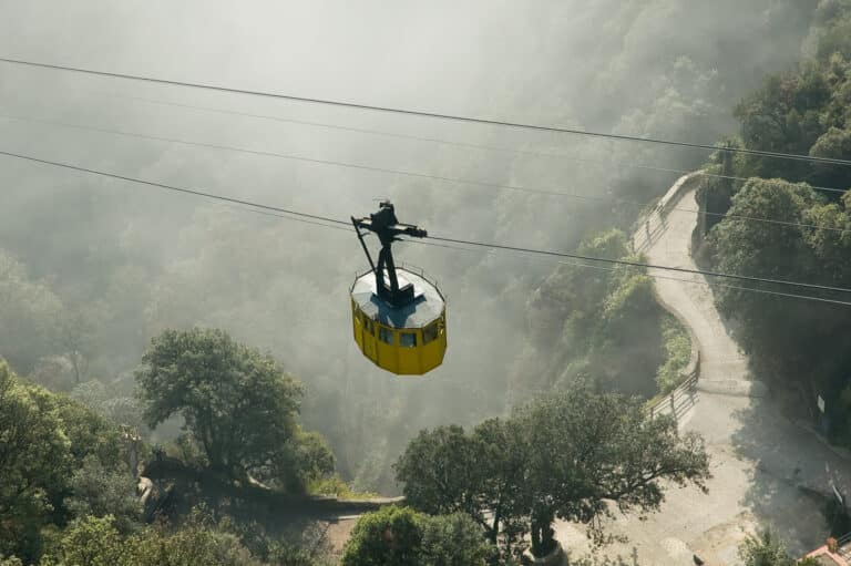 Private day tour to Montserrat from Barcelona. Riding the gondola.