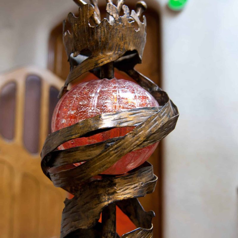 A detail of the staircase.