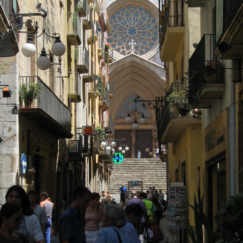 The main walkway to the Cathedral of Tarragona.